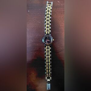 SEIKO 1N00-0J29 Stainless Steel Round Quartz Ladies Wristwatch